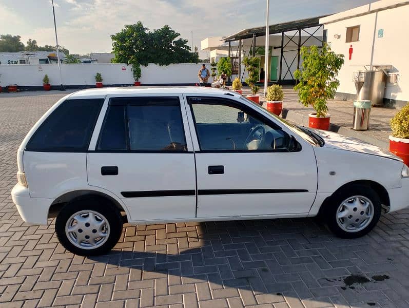 Suzuki Cultus VXR 2015 4