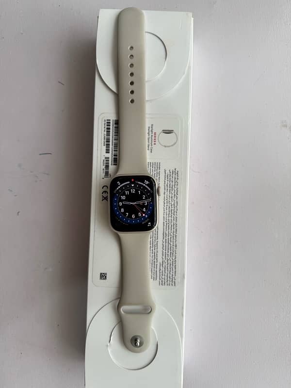 Apple Watch Series 8 45mm Brand new condition 1