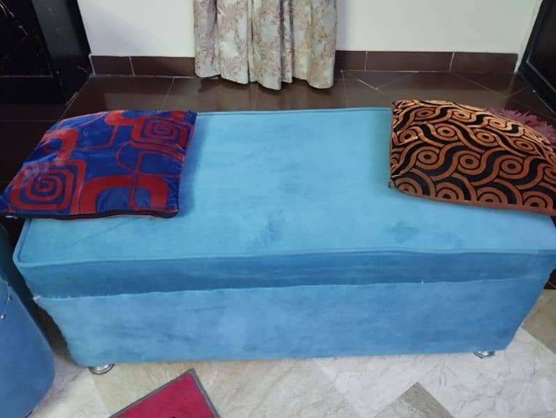 5 seater sofa set with 3 puffies and 1 sofa bed 10