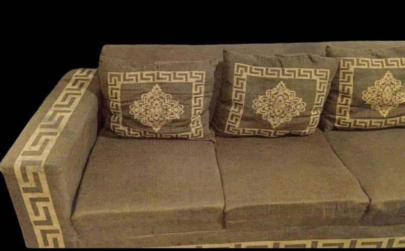 L shape sofa set only 8 month used all ok condition 5