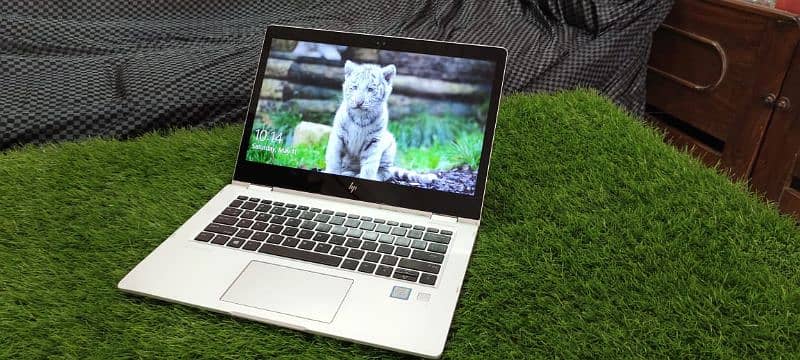 Hp EliteBook 10 x360 1030 G2 Fresh condition 10/10 0