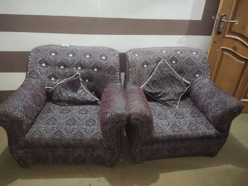 7 Seatar Sofa Sell { Best Offer main } 2