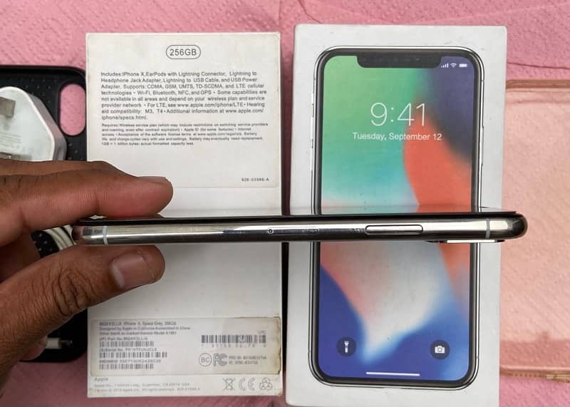 Iphone X 256GB Non PTA (Telenor Sim Working) For Sale 4