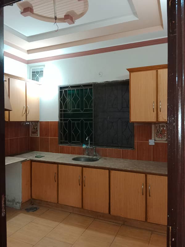 16 Marla upper portion for rent In saddar Officer colony 7