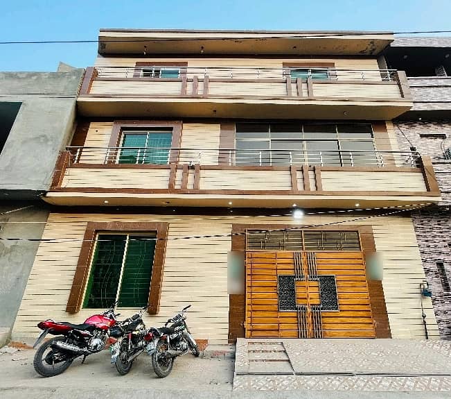 Perfect 6 Marla House In Marghzar Officers Colony - Block A For sale 0