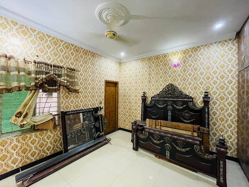 Perfect 6 Marla House In Marghzar Officers Colony - Block A For sale 5