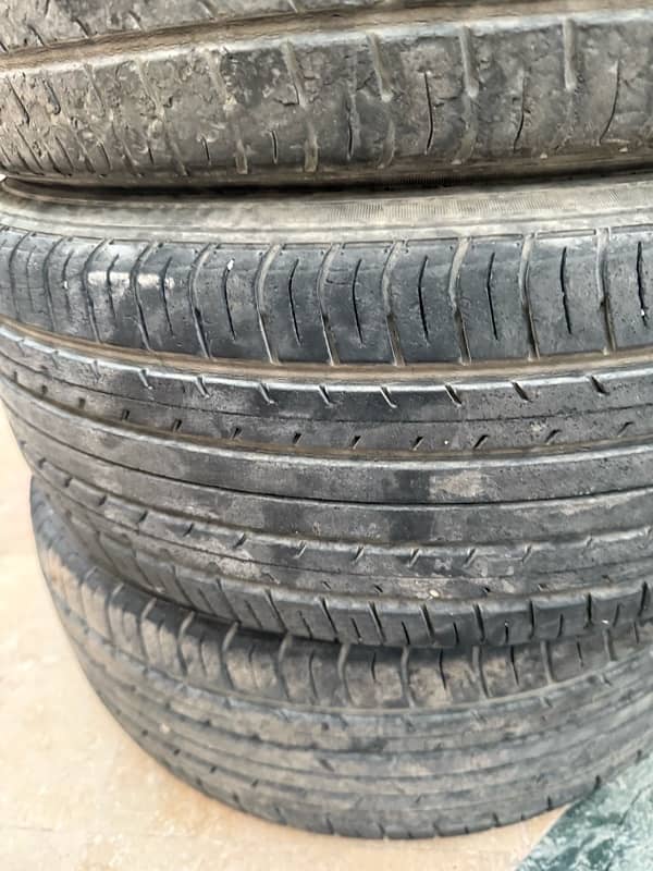 Toyota Corolla 2021 tyres in good condition 5