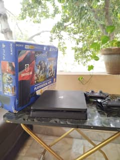 PS4-