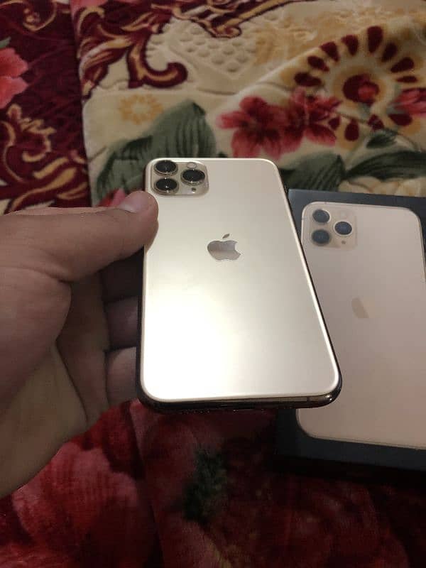 Iphone 11 Pro PTA approved dual 5