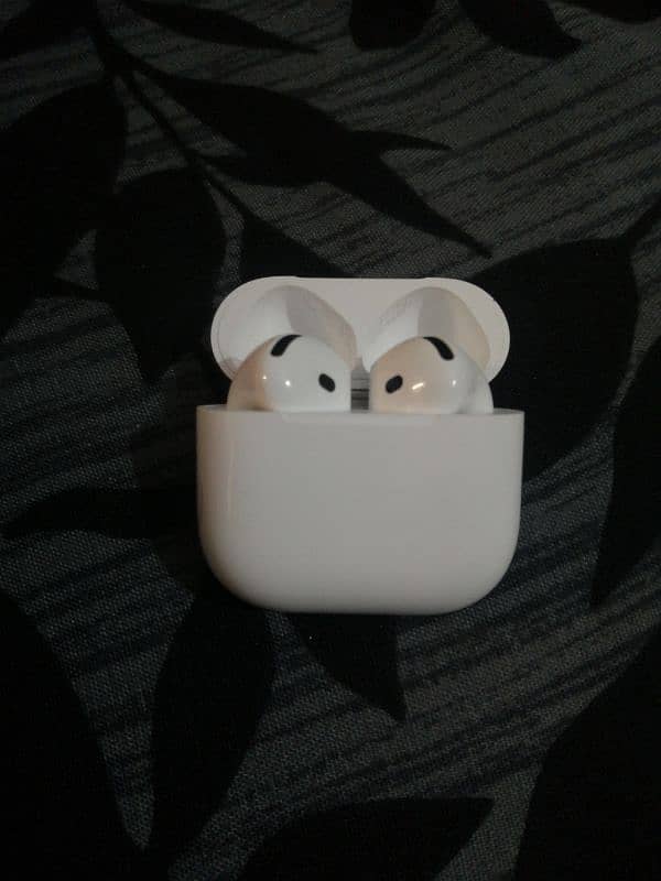 Airpods 4 0