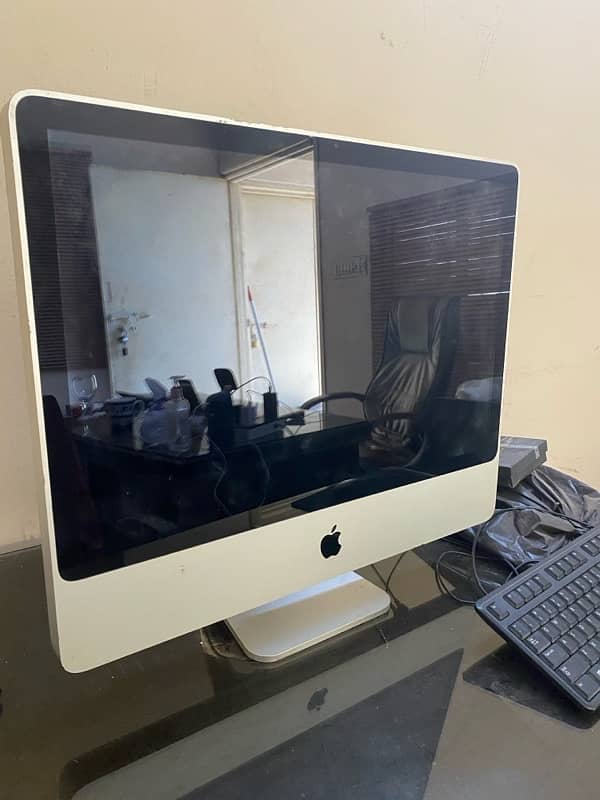 Apple i Mac 3