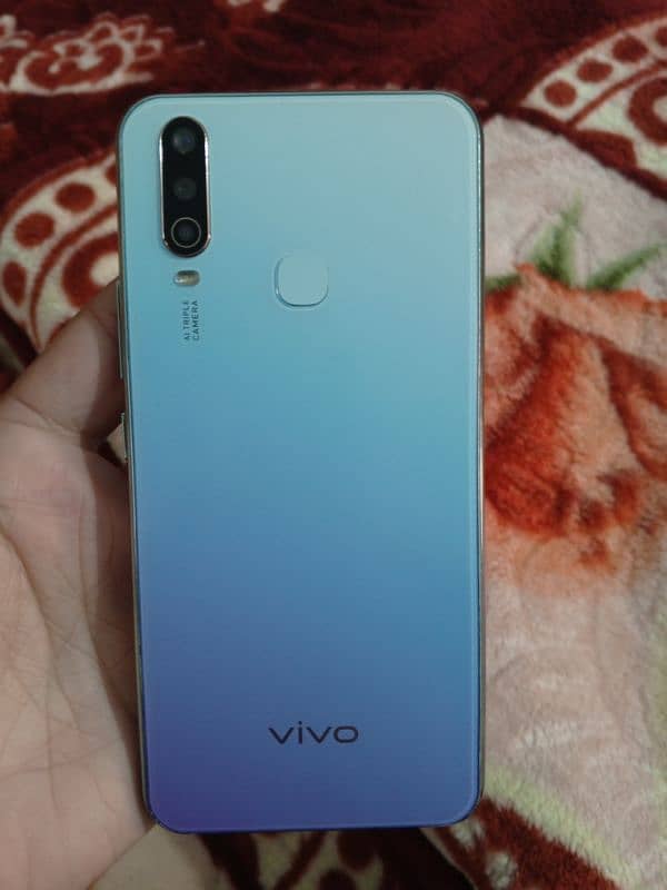 vivo y17 3