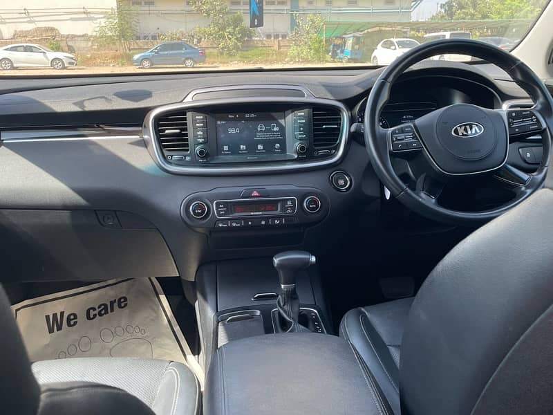 KIA Sorento 2021 13