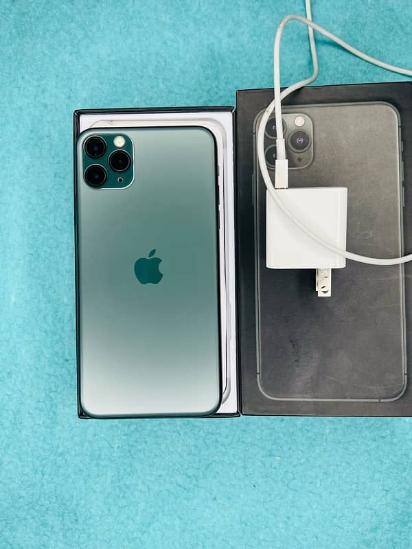 iphone 11 pro max 256gb box chrger with full sim time 2