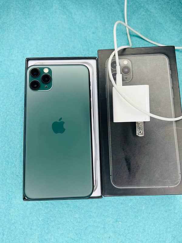 iphone 11 pro max 256gb box chrger with full sim time 3