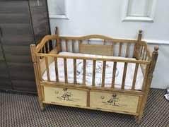 baby cot