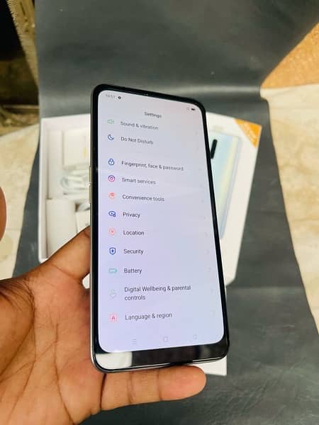 Oppo Reno 2z (8gb-256gb) Urgently Sale 7