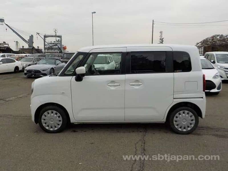 Suzuki Wagon R 2021 18