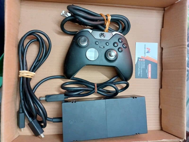 Xbox One 500gb With Games 18