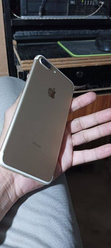 I phone 7 plus 5