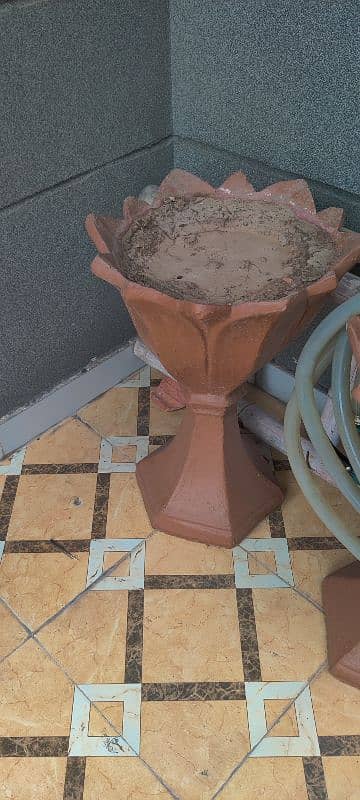 Cement plants pots for sale 4