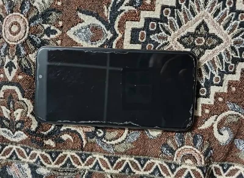 Iphone XS Non PTA 2