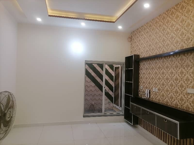 House Sized 15 Marla Available In Wapda City - Block C 12