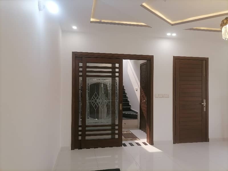 House Sized 15 Marla Available In Wapda City - Block C 38