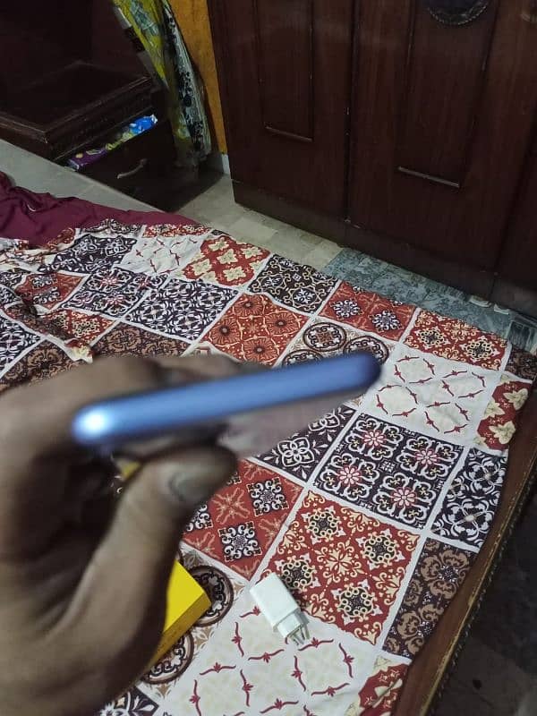 realme c25s 9