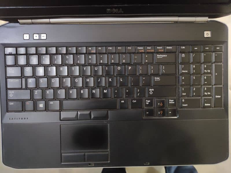 Dell laptop E5520 For sale 1