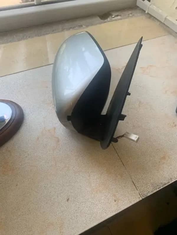 Pakistani Alto VXL Driver Side view auto mirror 3