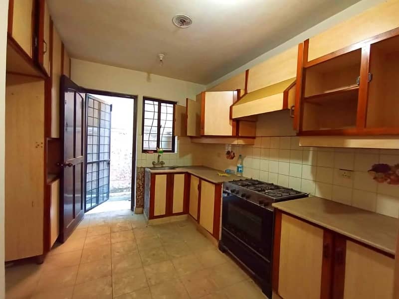 House For Sale Valancia town 15