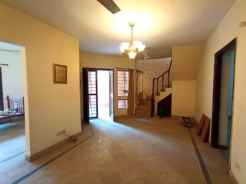 House For Sale Valancia town 16