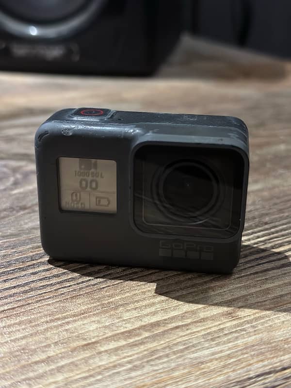 GoPro Hero 5 Black Action Camer 1