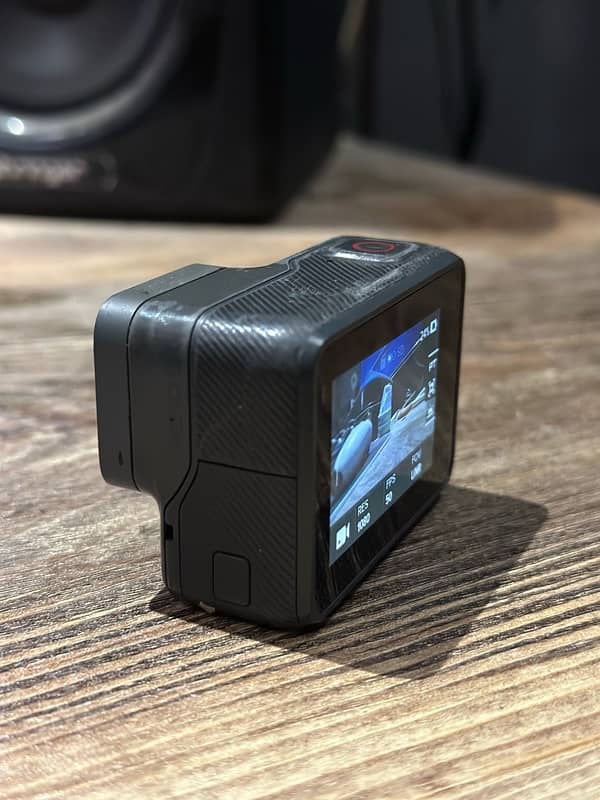 GoPro Hero 5 Black Action Camer 2