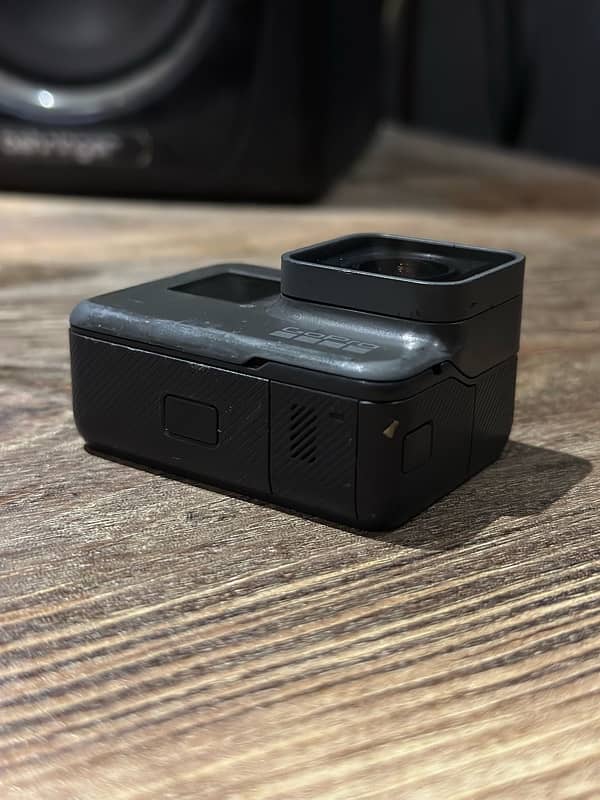 GoPro Hero 5 Black Action Camer 3