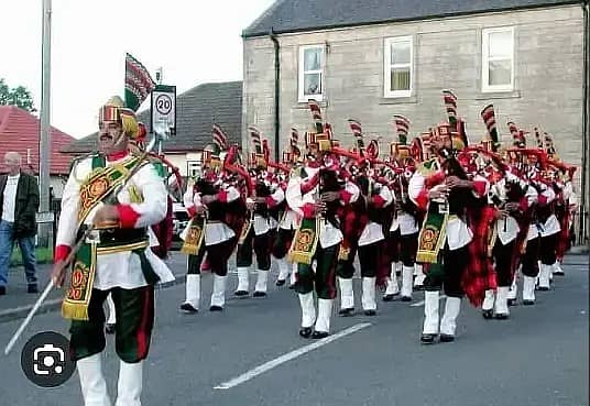 Fauji pipe Band service Lahore/Dhol for mendi & barat event/Pipe band 2