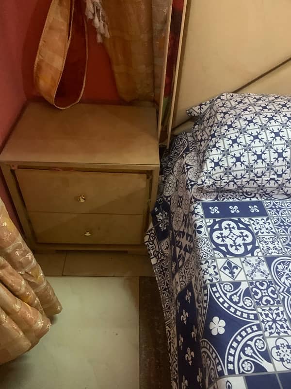 bed in Good condition 1