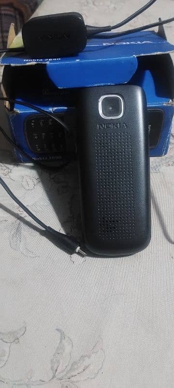 Nokia 2690 Keypad antique phone 1