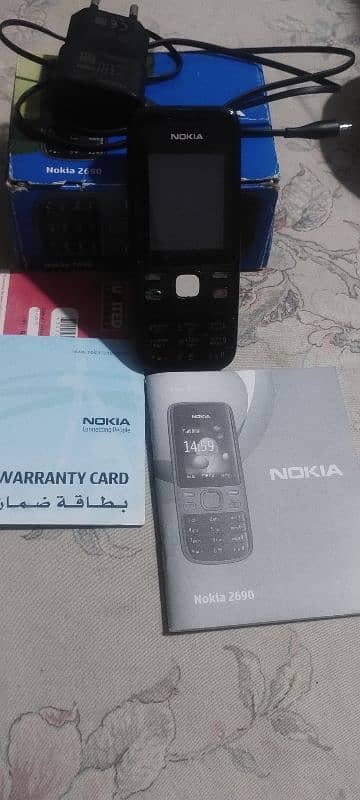 Nokia 2690 Keypad antique phone 7