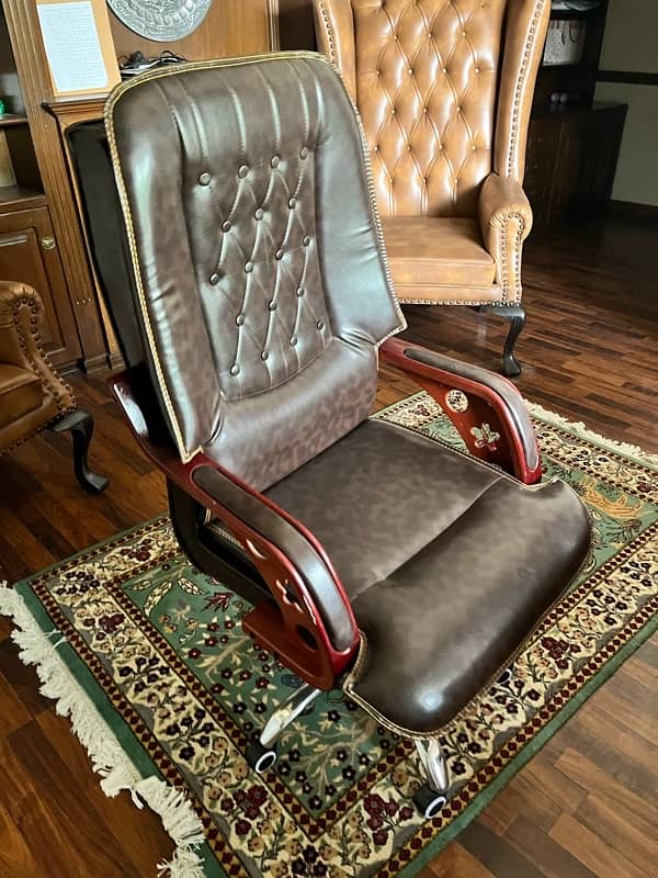 Genuine Leather | Boss Chair | Revolving Office Chair |Executive Chair 4