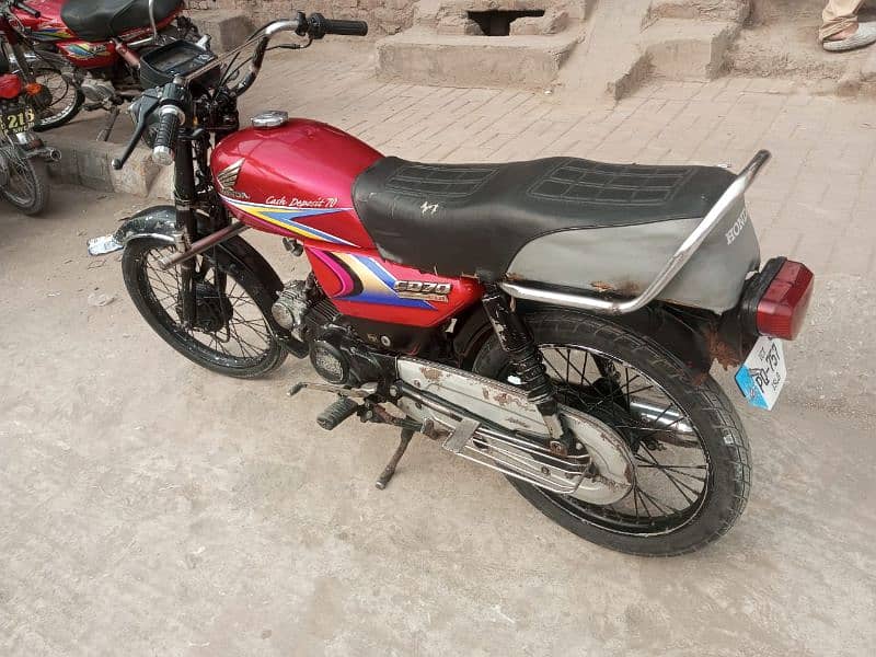 Super Asia 70 cc Model 2009 Islamabad Number 17