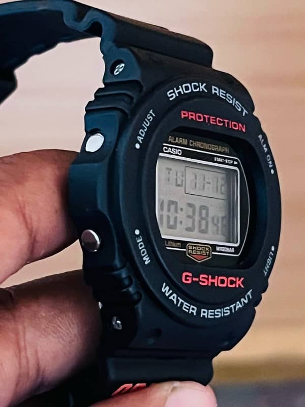 Casio G-Shock DW-5750E-1 7