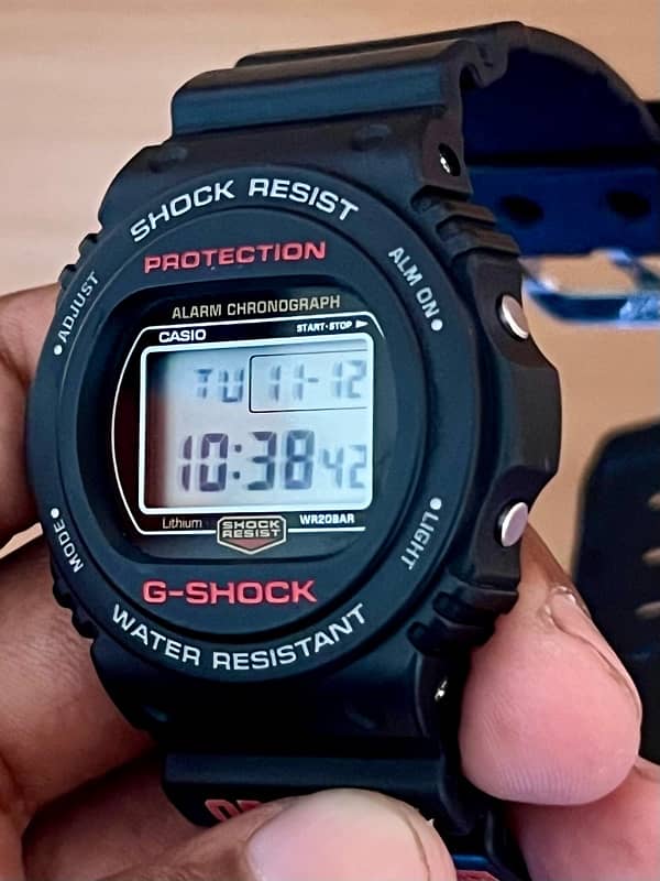 Casio G-Shock DW-5750E-1 8