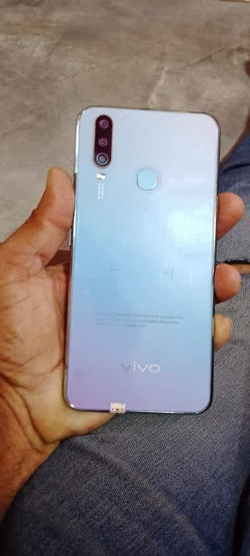 vivo y17 8/256 2