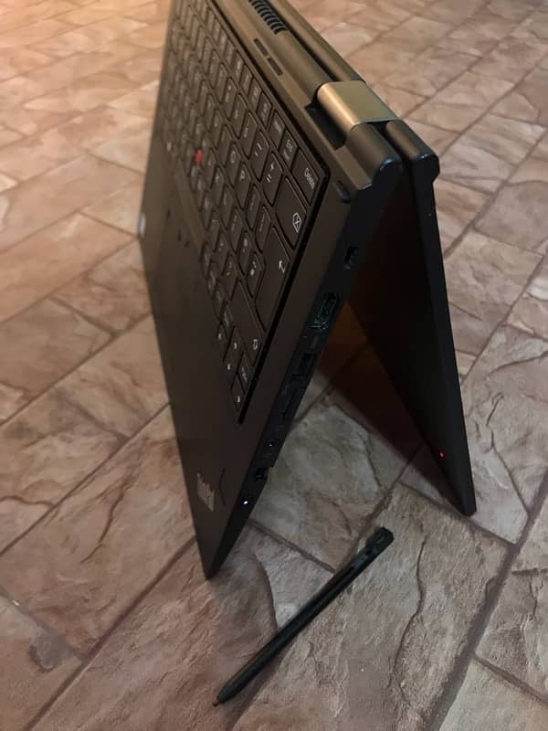 lenovo X380 Yoga 1