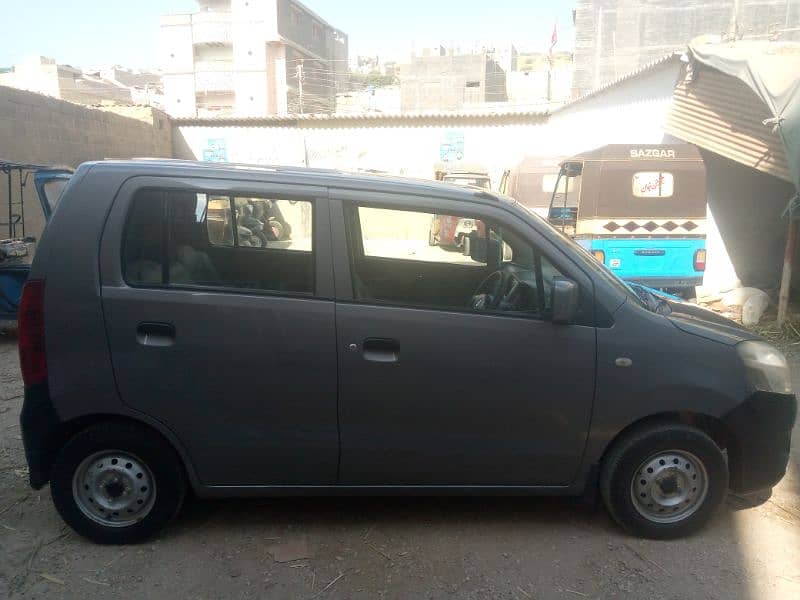 Suzuki Wagon R 2014 1