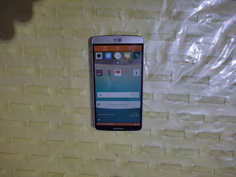 LG G3 2gb 32gb PTA 10/10 working but little issue READ AD 1