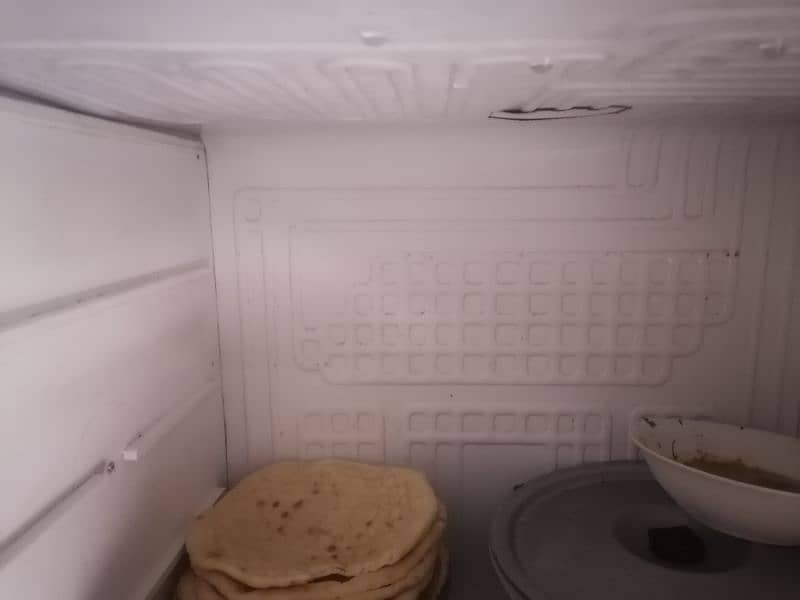 dowlance refrigerater fridge mdium 4