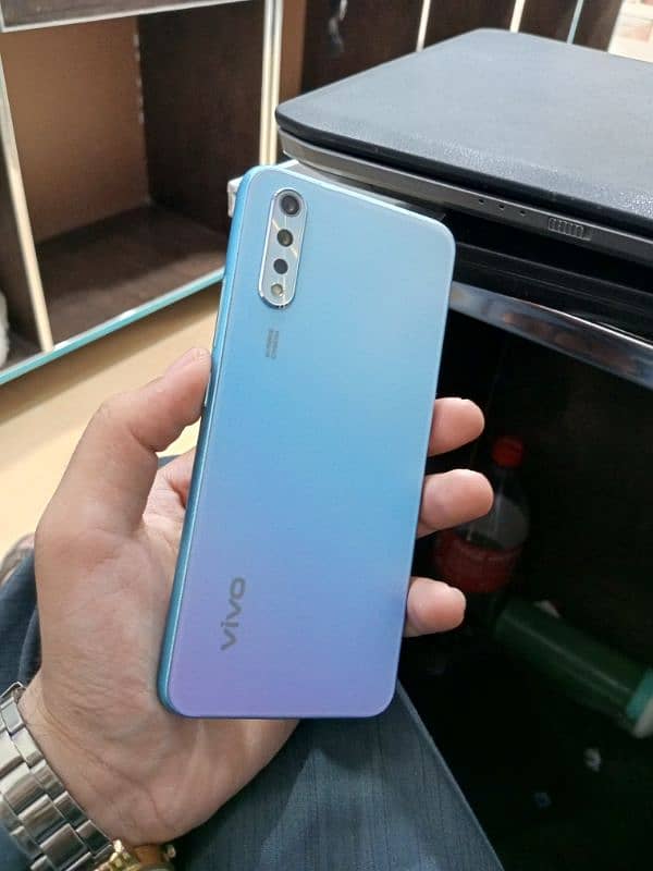 vivo s1 0